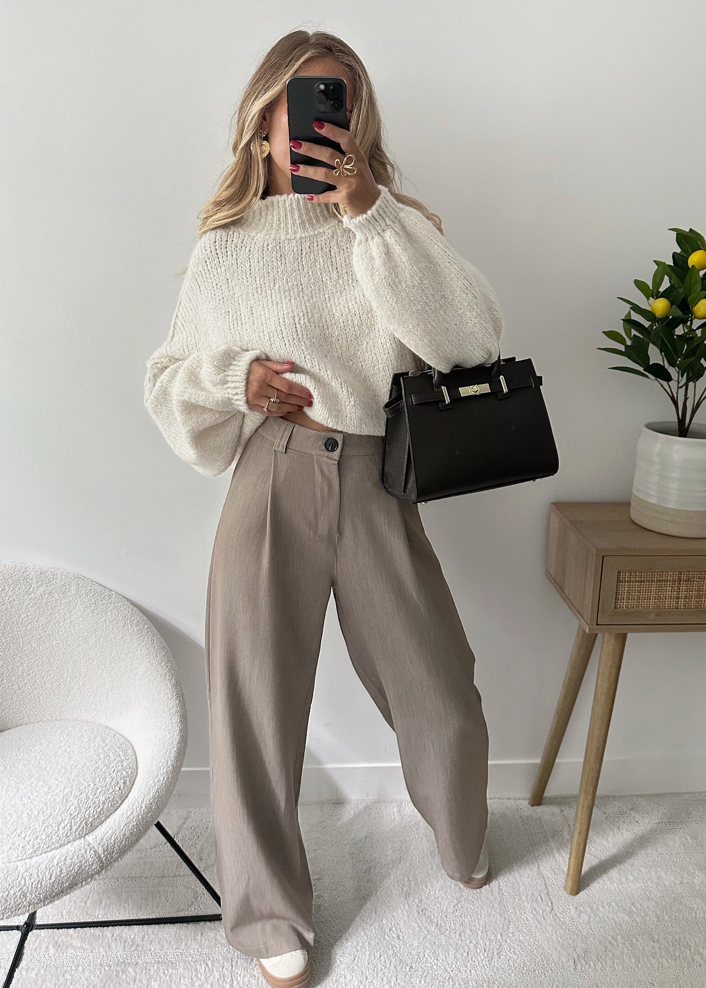 Pantaloni sartoriali oversize beige SERNIA