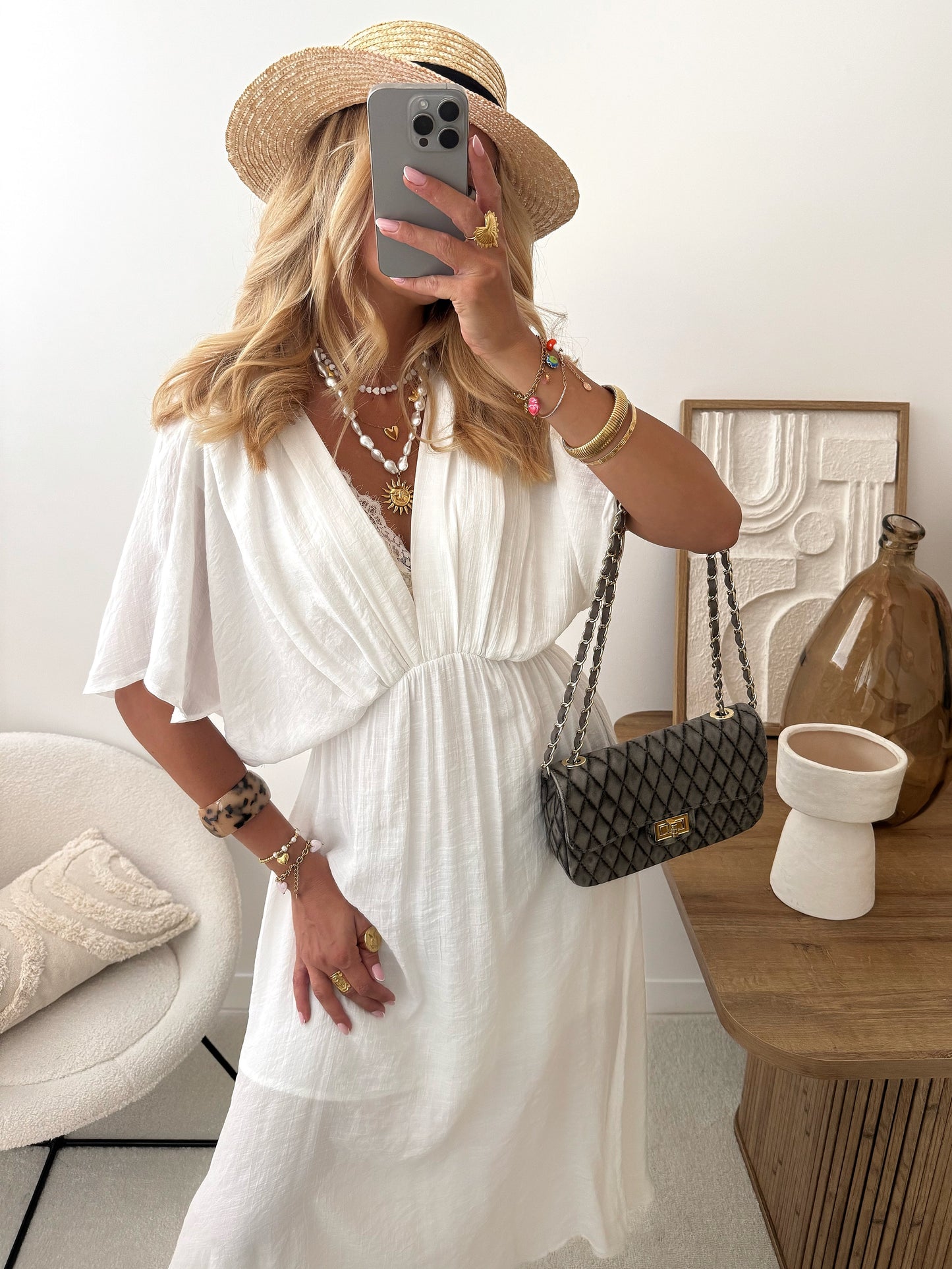 Abito midi con scollo a V profondo MIRA - Bianco